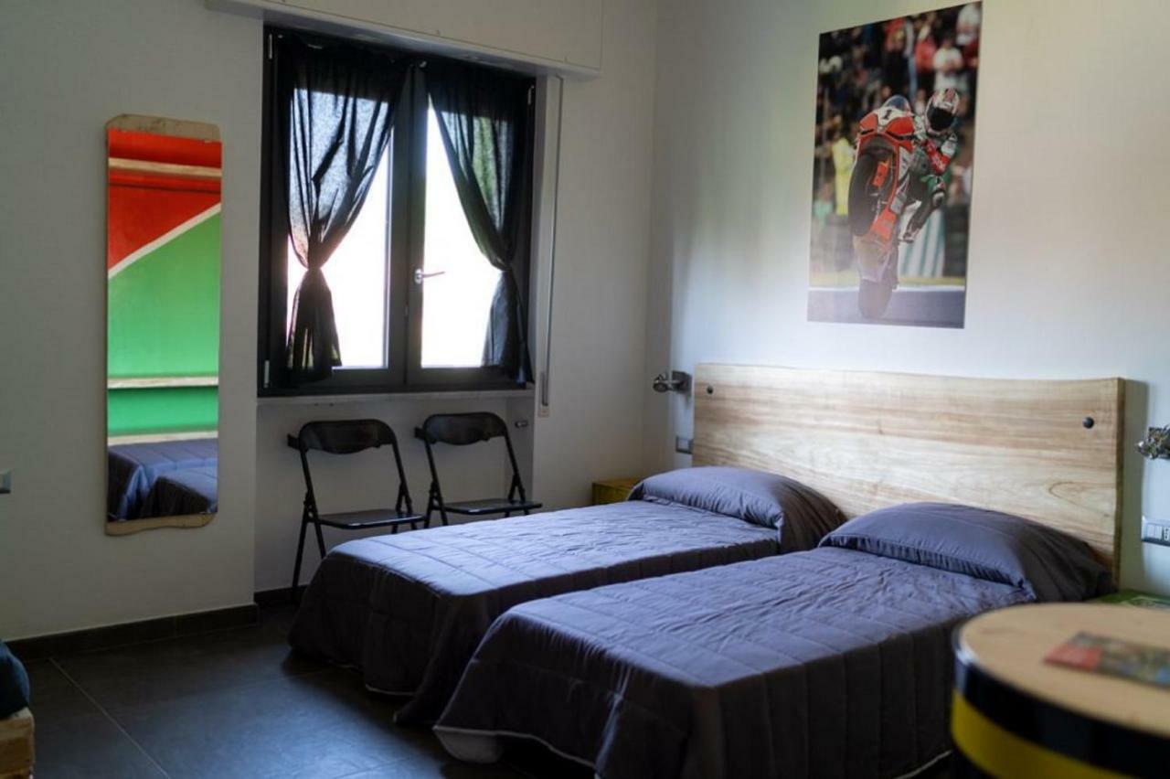 Italian Piston House Sport Moto Rent Bed and Breakfast Millesimo Exteriör bild